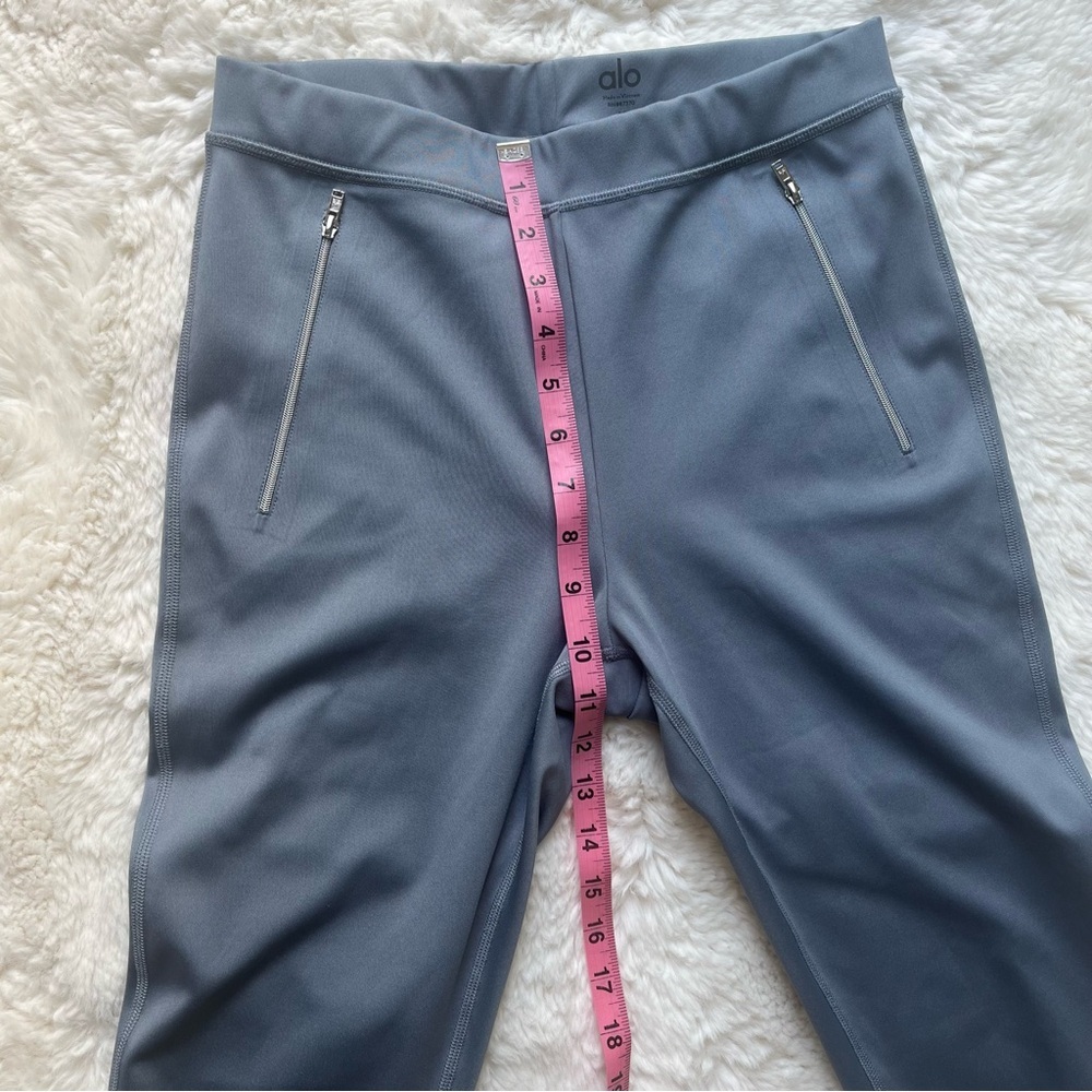 ALO Yoga Thrill Seeker Leggings M - Picture 10 of 14